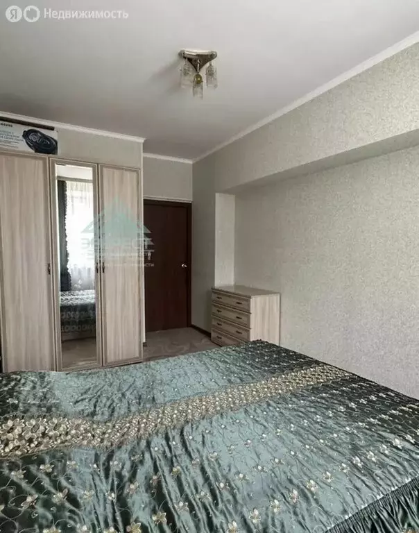 2-комнатная квартира: Абакан, улица Кирова, 204А (67 м) - Фото 2