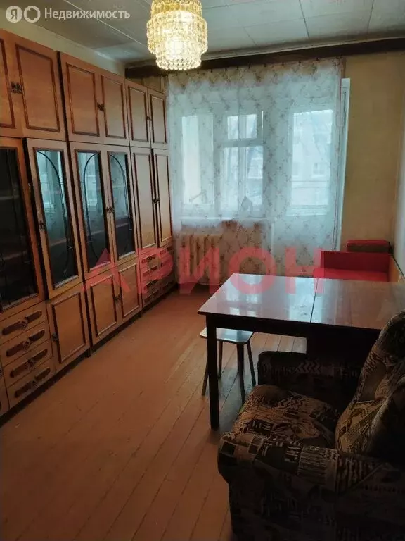 2-комнатная квартира: Тюмень, улица 50 лет Октября, 43 (42.82 м) - Фото 2