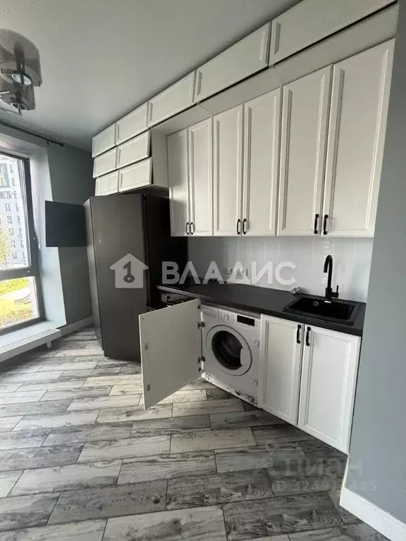 Свободной планировки кв. Москва ул. Народного Ополчения, 15К2 (57.6 м) - Фото 1