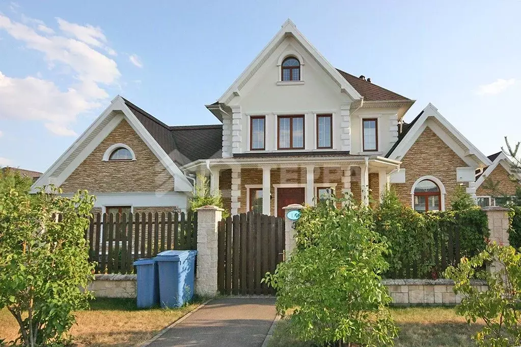 Дом в Московская область, Истра муниципальный округ, д. Веледниково, ... - Фото 1