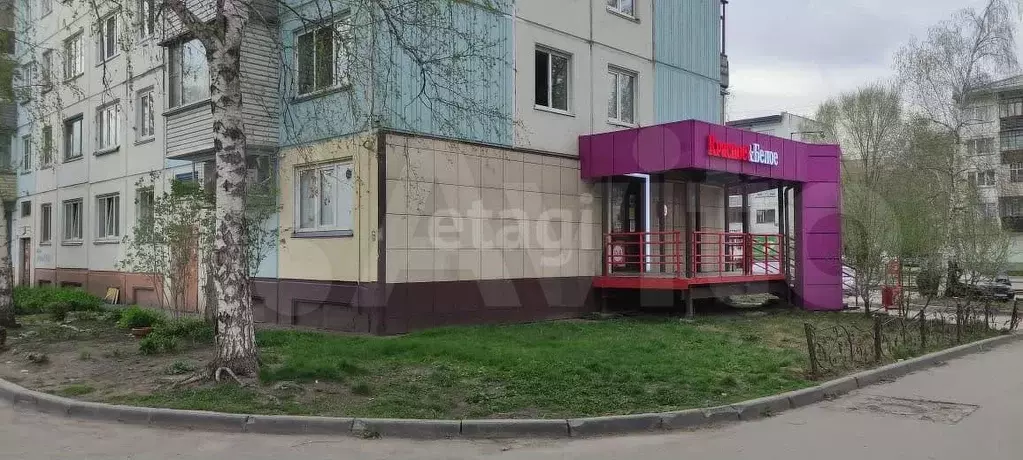 Продам торговое помещение, 70.6 м - Фото 1