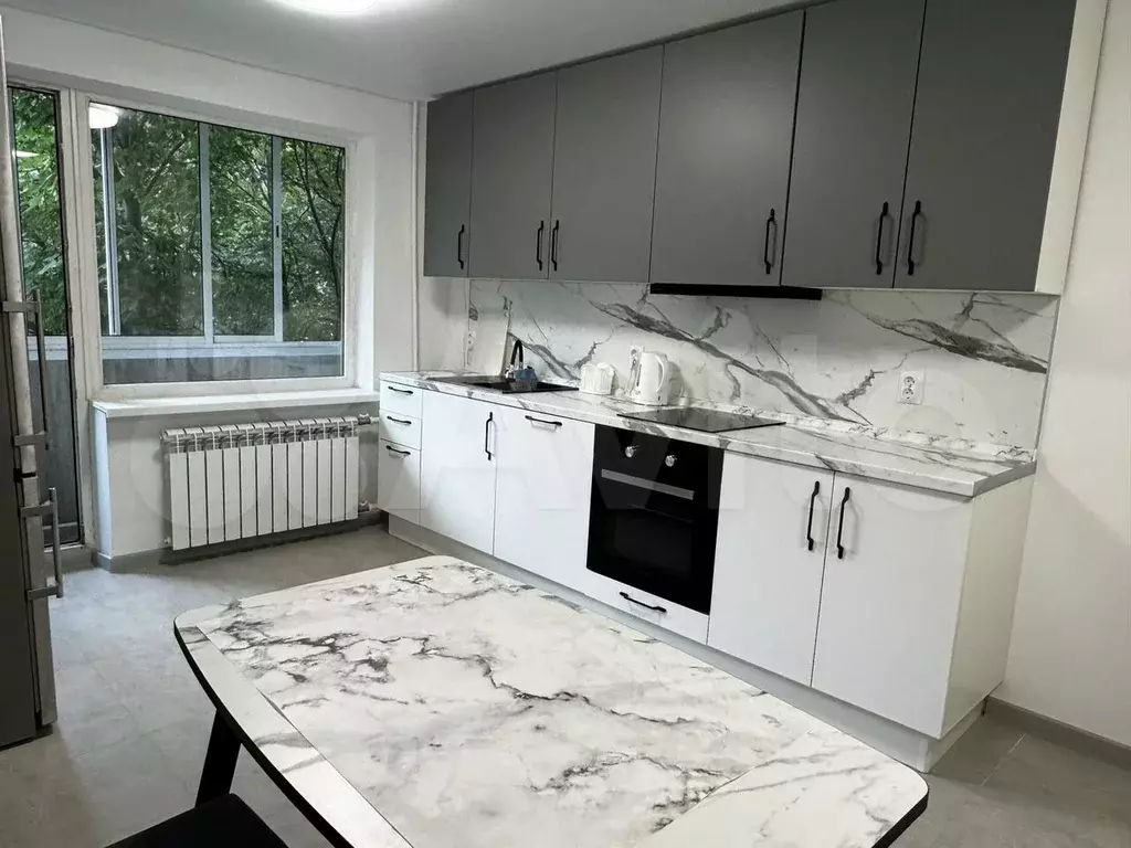 3-к. квартира, 65 м, 2/5 эт. - Фото 1