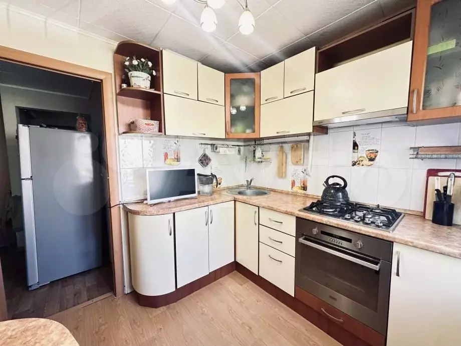 3-к. квартира, 54,8 м, 2/5 эт. - Фото 1