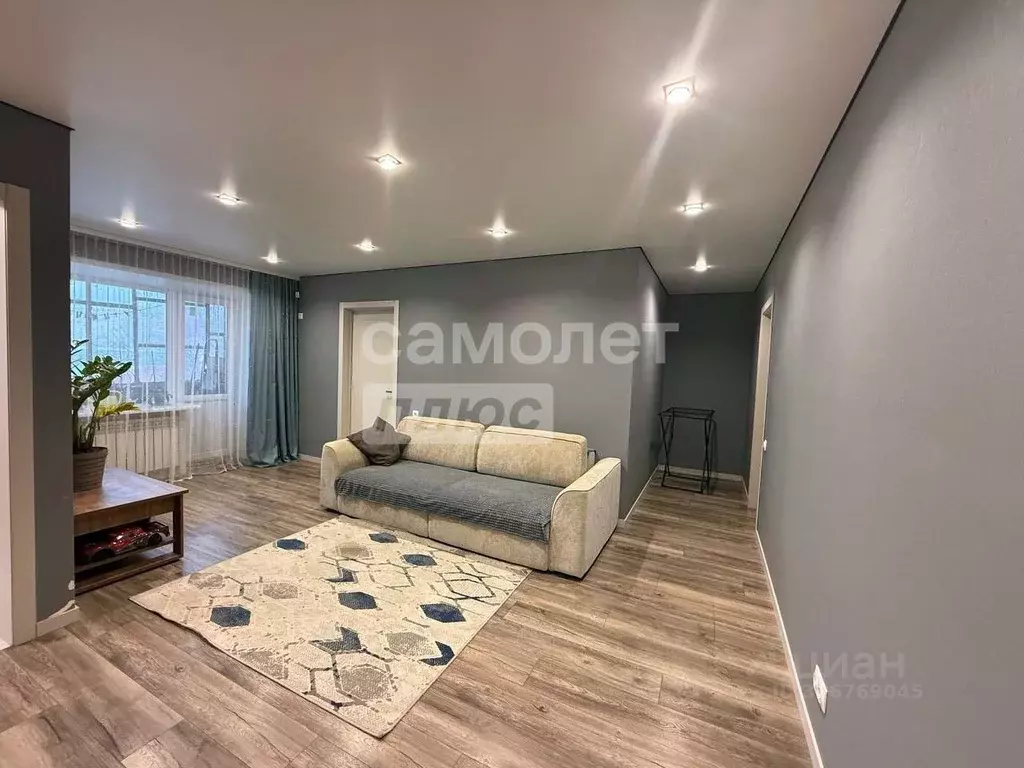 3-к кв. Липецкая область, Липецк ул. Гагарина, 74Б (55.9 м) - Фото 1