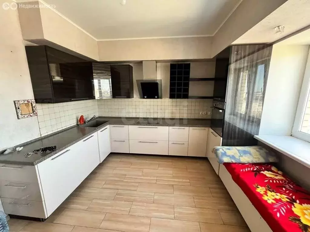 3-комнатная квартира: Тюмень, Широтная улица, 209 (92.7 м) - Фото 1