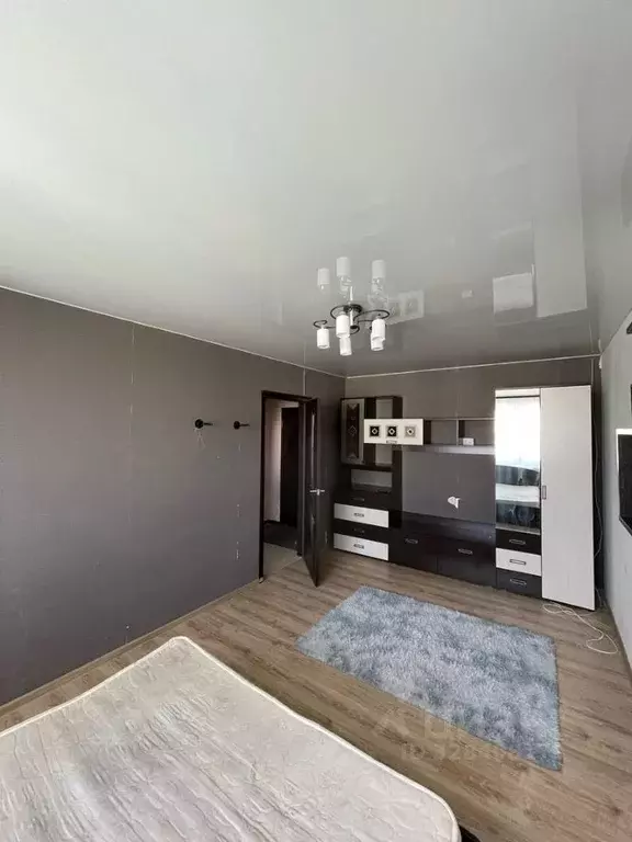 1-к кв. Кировская область, Киров ул. Мостовицкая, 1к1 (35.0 м) - Фото 2