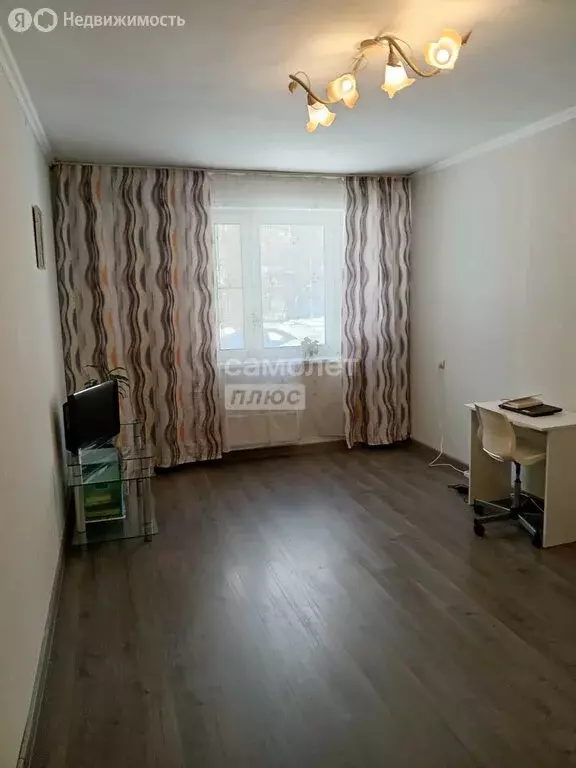 3-комнатная квартира: Москва, улица Авиаторов, 10 (72.9 м) - Фото 2