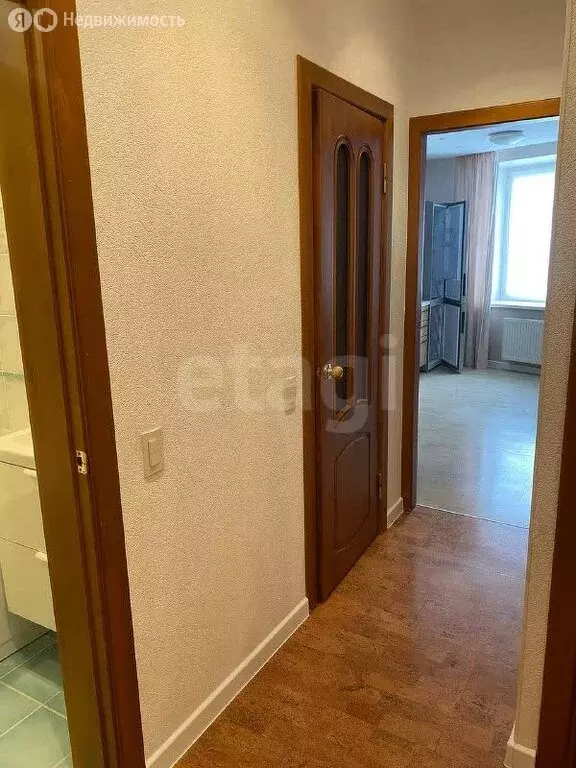2-комнатная квартира: Киров, улица Труда, 53 (65 м) - Фото 1
