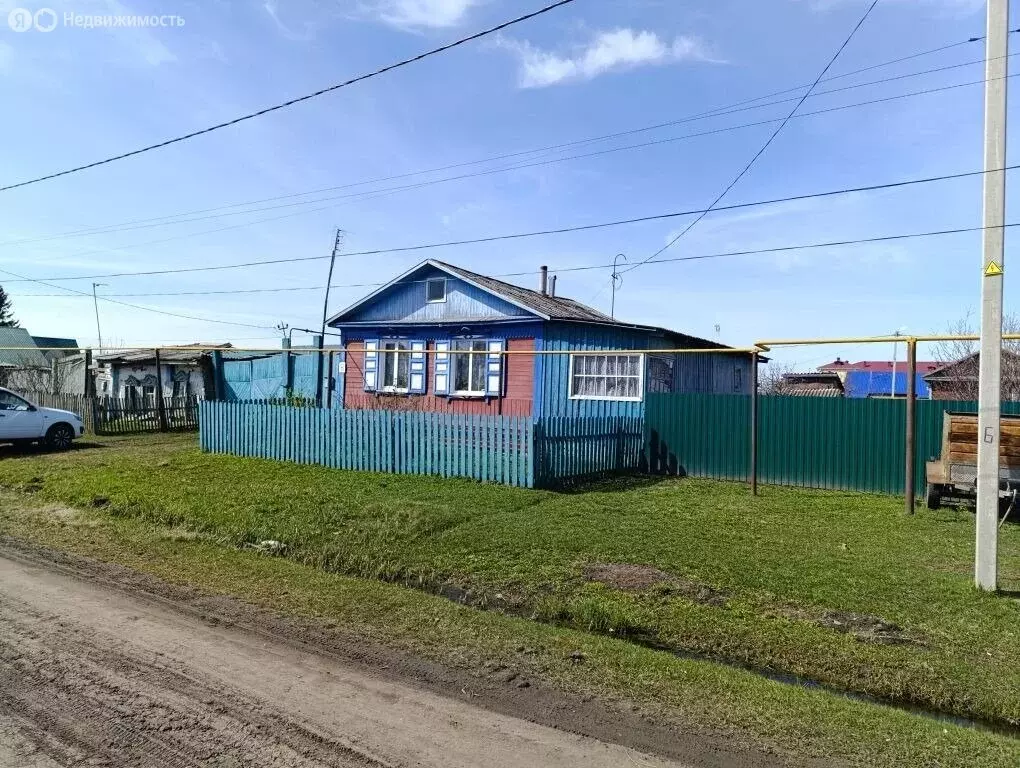 Дом в Тюкалинск, улица Чкалова (5 м) - Фото 0