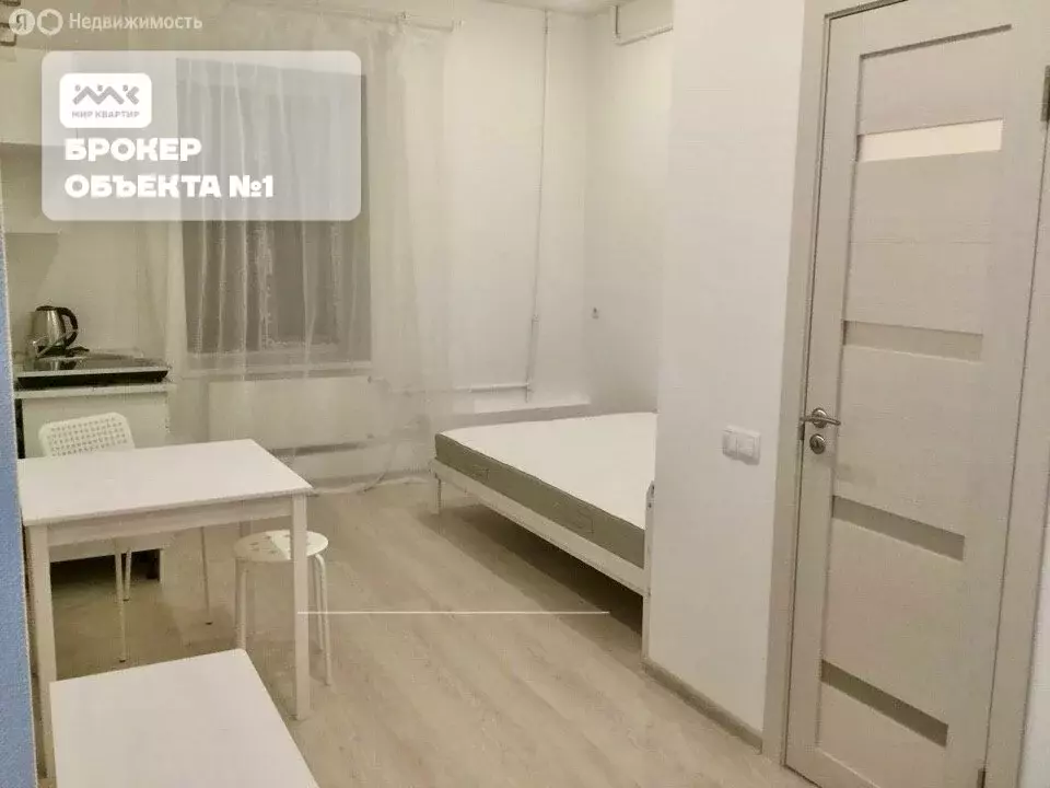 4-комнатная квартира: Санкт-Петербург, Боровая улица, 36-38 (62 м) - Фото 1