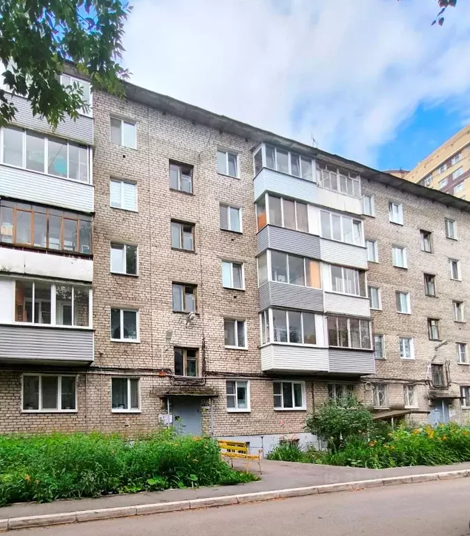 2-к кв. Пермский край, Пермь Рабочая ул., 3А (40.5 м) - Фото 0