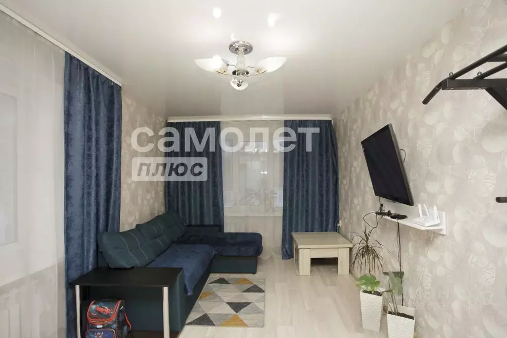 2-к кв. Кемеровская область, Кемерово ул. Патриотов, 16А (41.8 м) - Фото 2