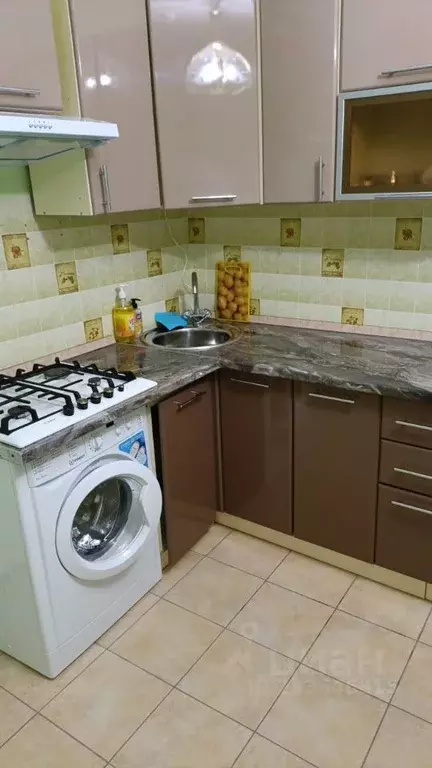Дом в Ставропольский край, Изобильный Донская ул. (150 м) - Фото 1