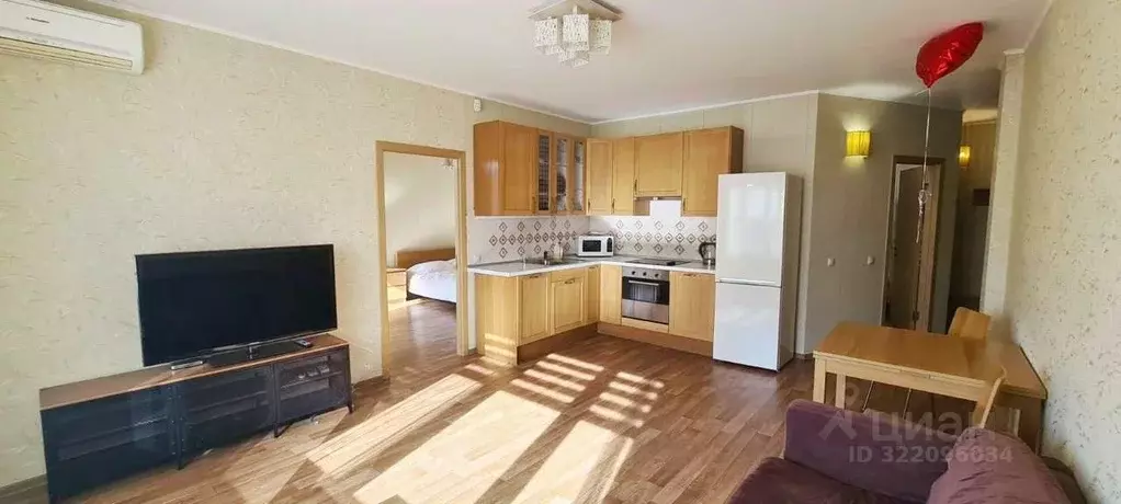 2-к кв. Свердловская область, Екатеринбург ул. Ключевская, 15 (53.5 м) - Фото 1