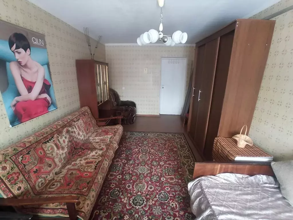 2-к кв. Саратовская область, Балаково ул. Факел Социализма, 7а (47.0 ... - Фото 0