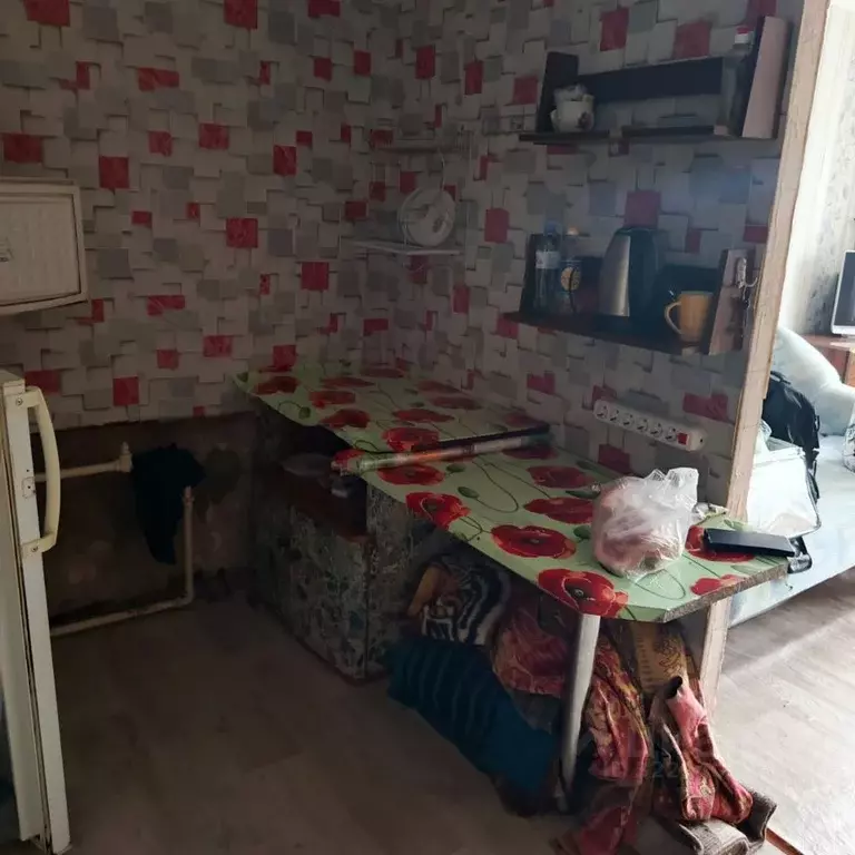 Комната Псковская область, Псков ул. Льва Толстого, 20Б (14.0 м) - Фото 2