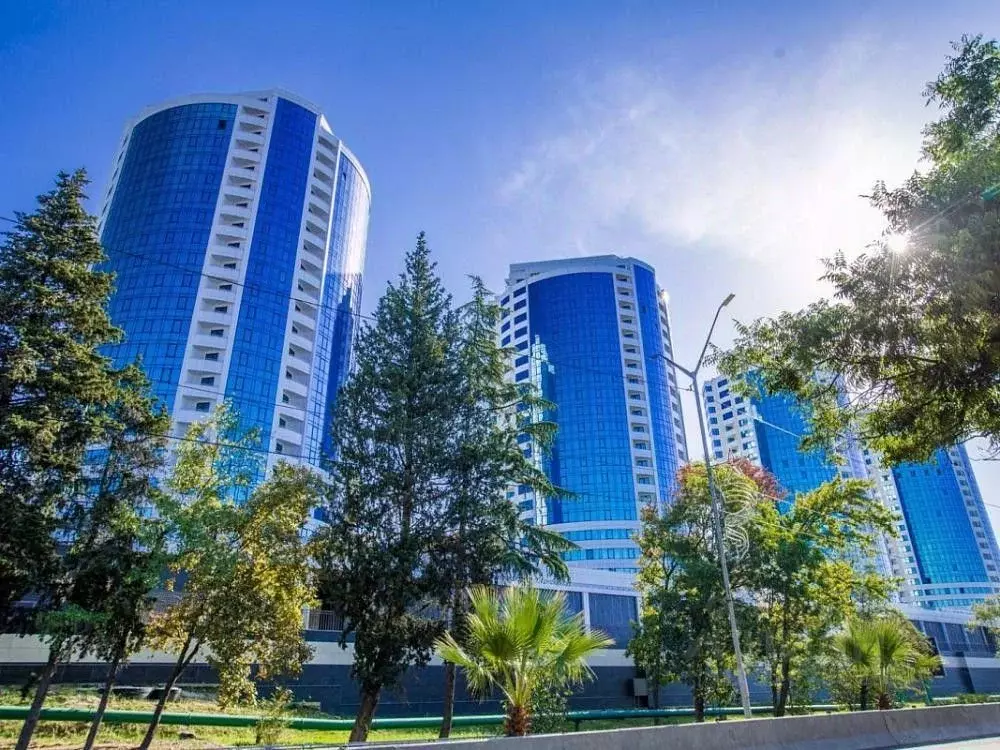2-к кв. Краснодарский край, Сочи ул. Ленина, 298Бк7 (70.0 м) - Фото 0