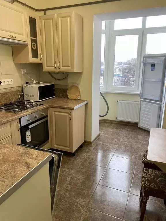 2-к кв. Крым, Симферополь ул. Дачная, 22Б (50.0 м) - Фото 1