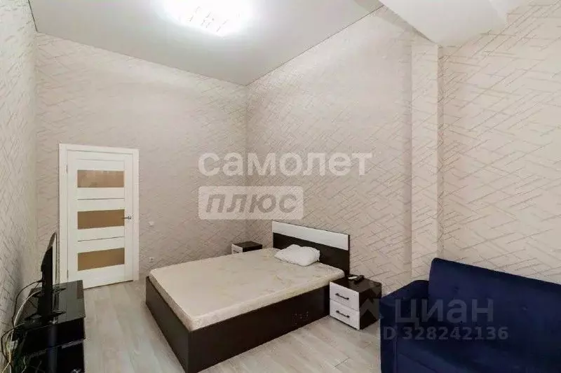 1-к кв. Тюменская область, Тюмень ул. Федюнинского, 62к2 (54.3 м) - Фото 1