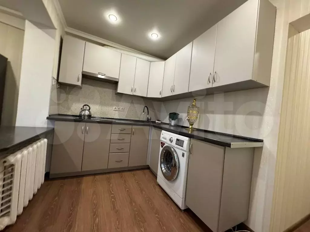 1-к. квартира, 40 м, 5/5 эт. - Фото 0
