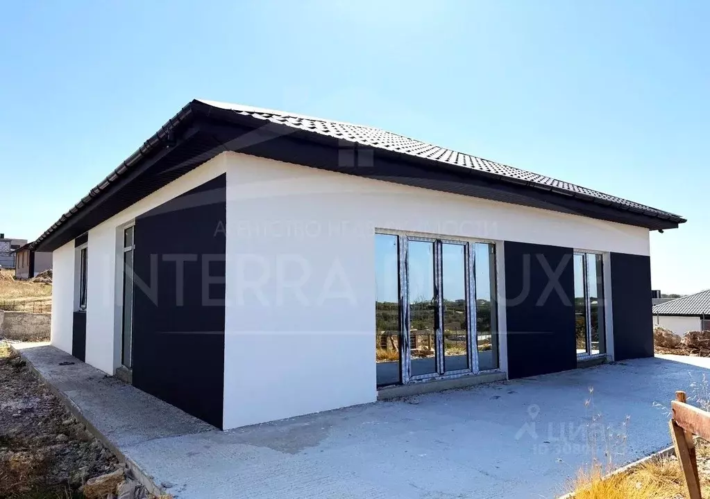 Дом в Севастополь ул. 1-я Комендорская (130 м) - Фото 2