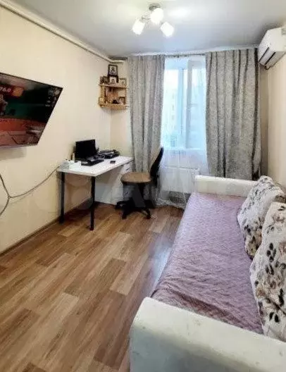 3-к. квартира, 56 м, 2/4 эт. - Фото 0