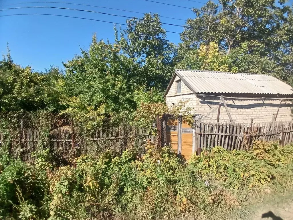 Дом в Волгоградская область, Волгоград 40 лет Октября СНТ, 1-й массив, ... - Фото 0