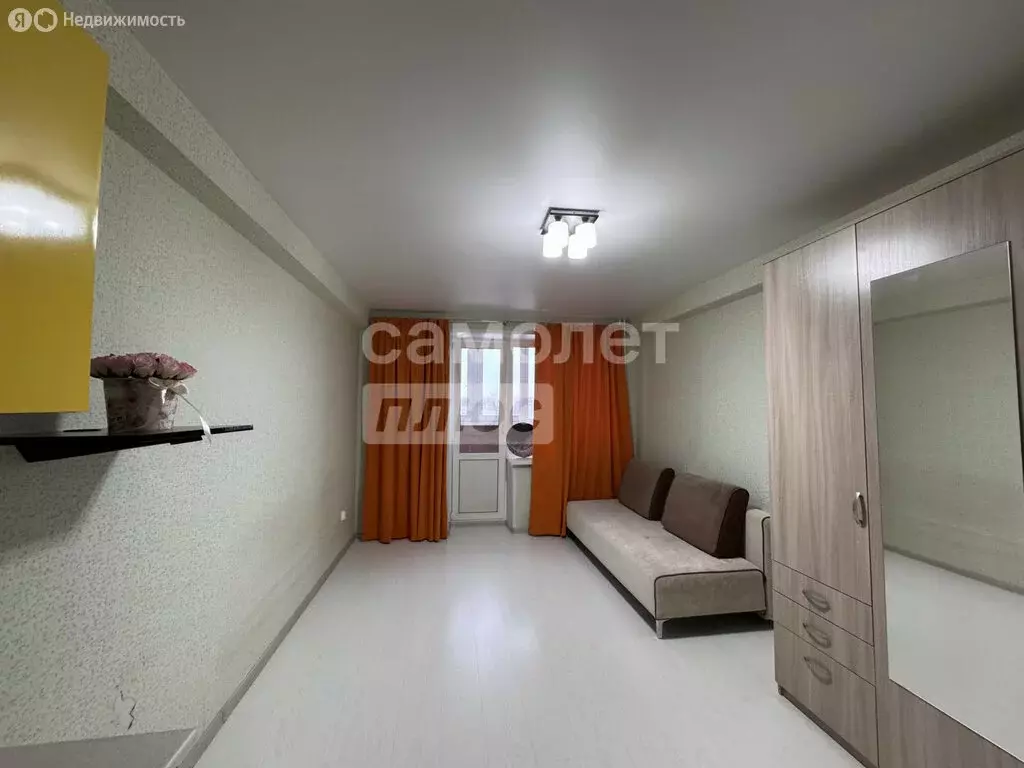 Квартира-студия: Ижевск, улица А.Н. Сабурова, 17 (23.2 м) - Фото 2