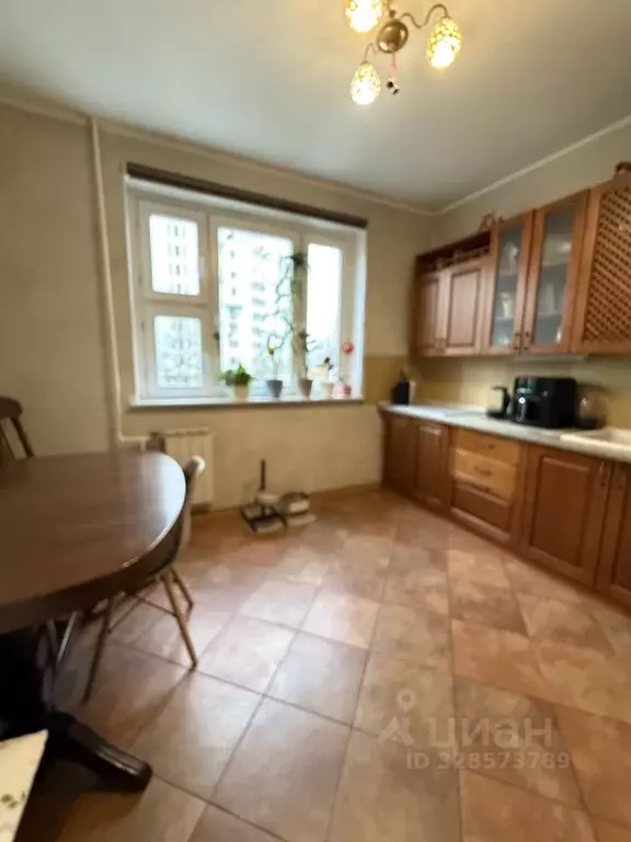 4-к кв. Москва ул. Адмирала Лазарева, 41 (90.3 м) - Фото 1