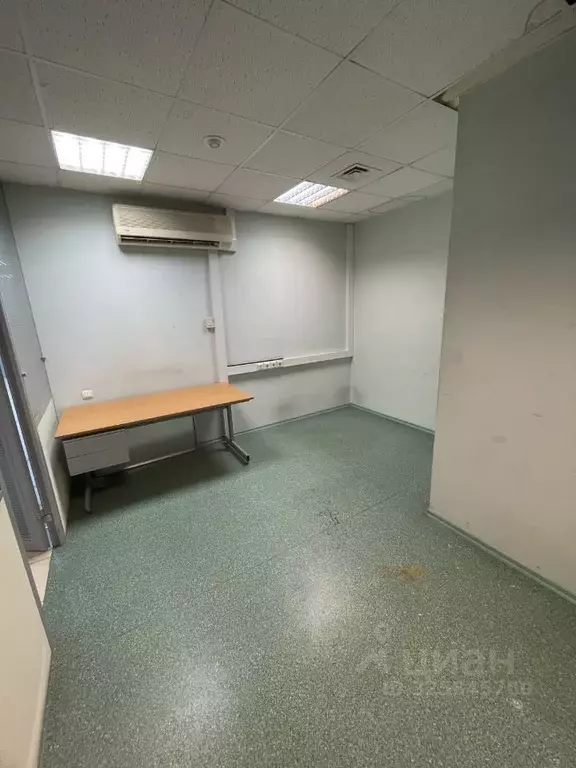 Офис в Московская область, Химки городской округ, д. Черная Грязь ул. ... - Фото 1