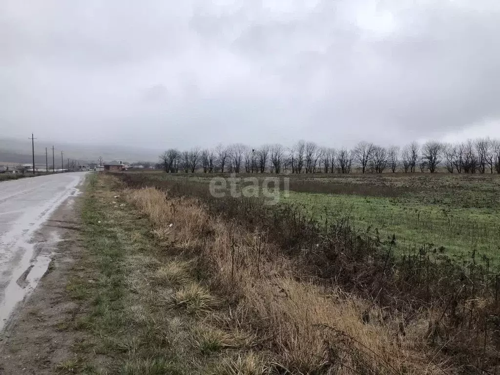 Участок в Ставропольский край, Предгорный муниципальный округ, с. ... - Фото 0