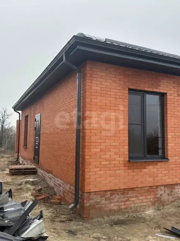 Дом в Ростовская область, Новочеркасск ул. Ростовский выезд, 48Ф (90 ... - Фото 0