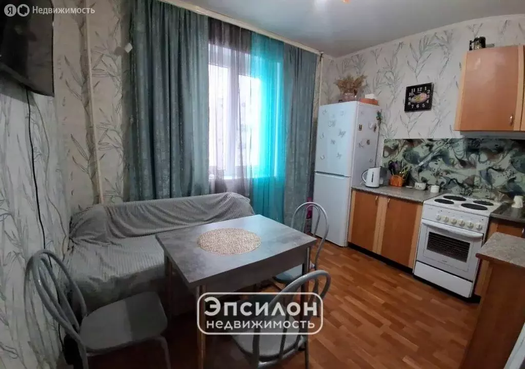 1-комнатная квартира: Курск, проспект Вячеслава Клыкова, 9 (37.6 м) - Фото 1