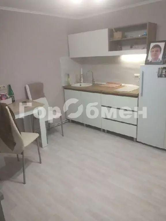 Продается 2-комнатная квартира - Фото 1