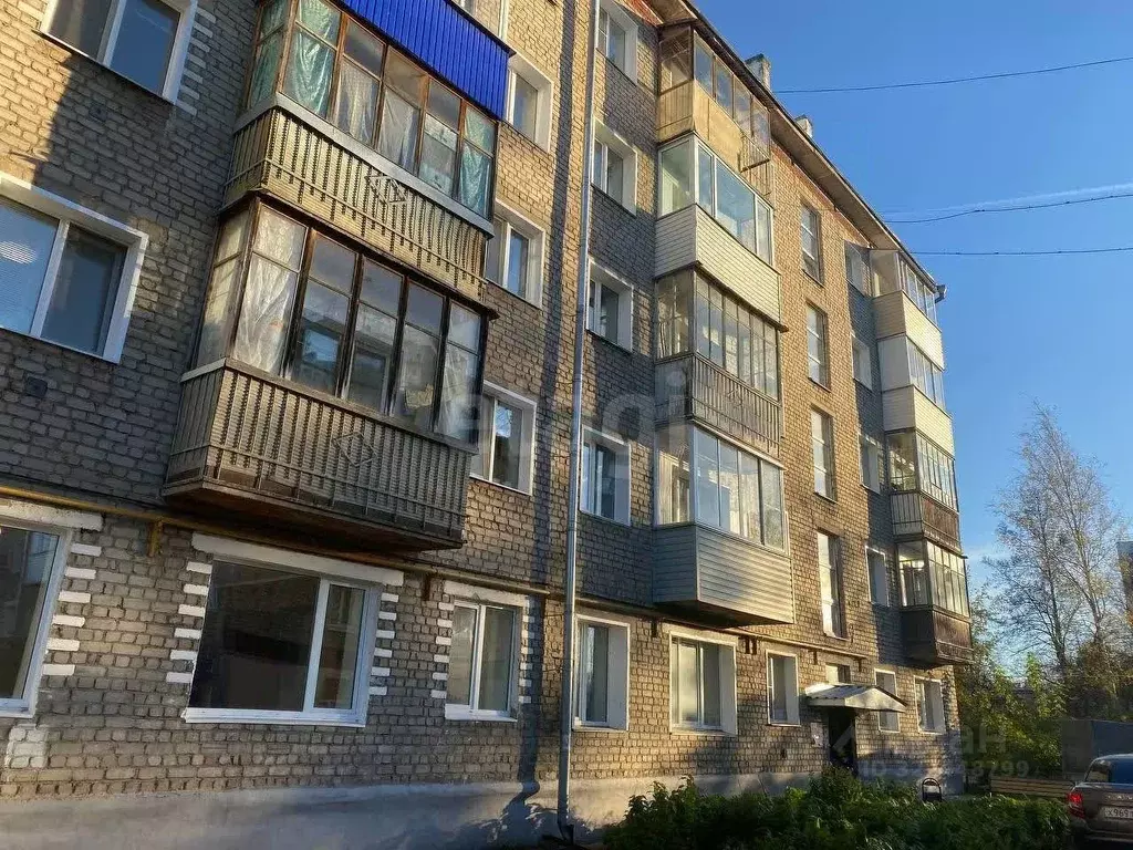 3-к кв. Кировская область, Киров Лянгасово мкр, ул. Октябрьская, 47 ... - Фото 1