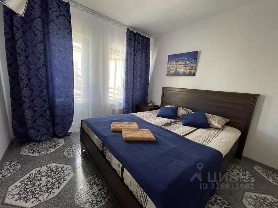 2-к кв. Краснодарский край, Геленджик ул. Розы Люксембург, 45А (30.0 ... - Фото 0
