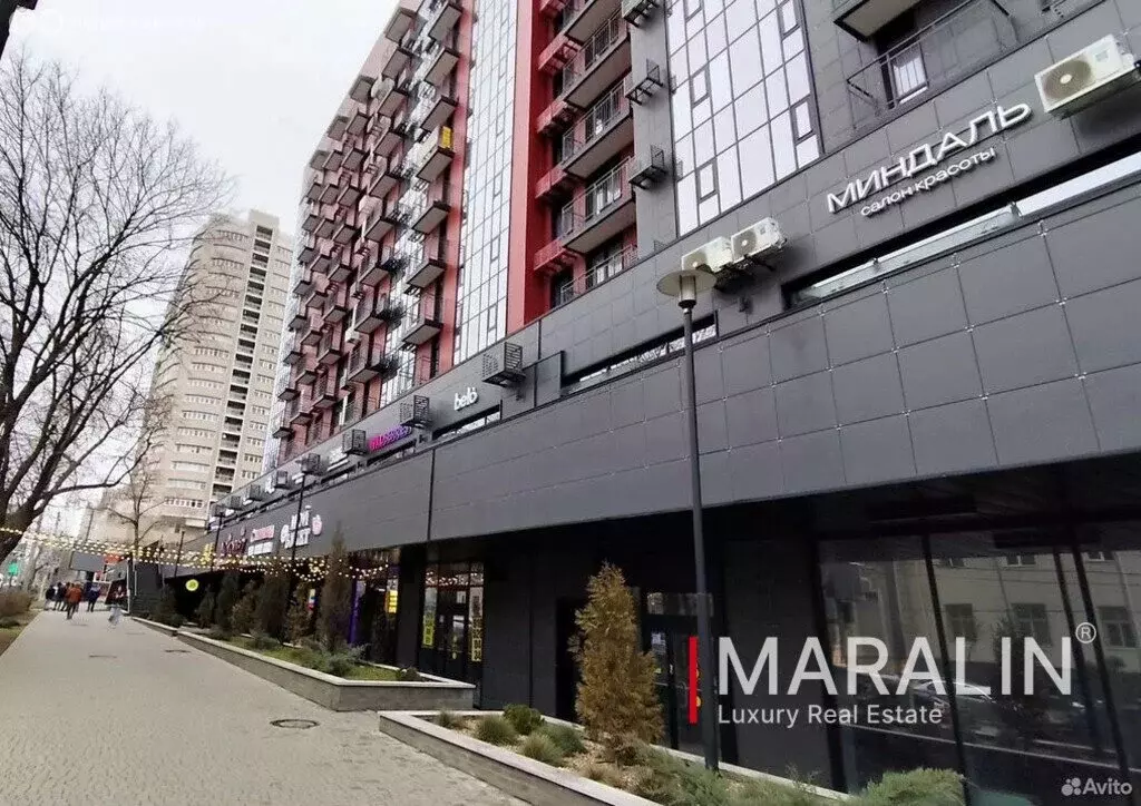 3-комнатная квартира: Ростов-на-Дону, проспект Соколова, 68/118Вс2 ... - Фото 2