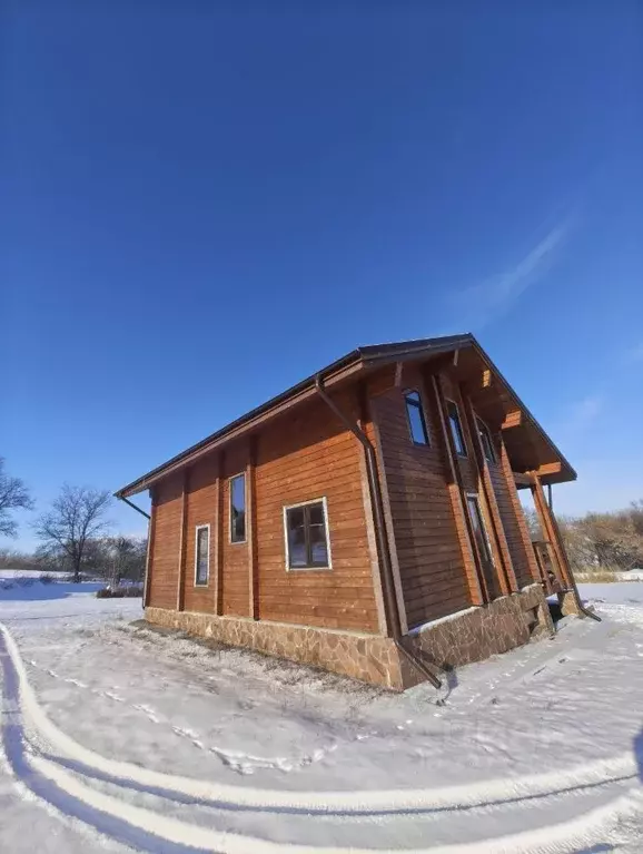 Дом в Воронежская область, Семилукский район, Лосевское с/пос, с. ... - Фото 1
