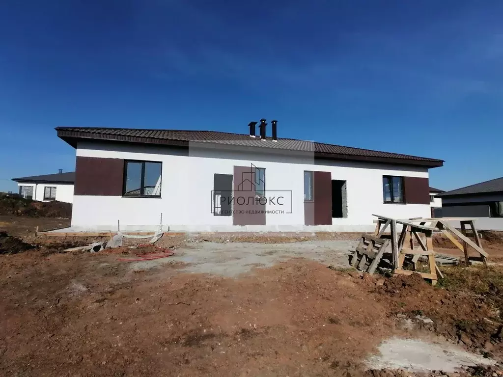 Дом в Челябинская область, Магнитогорск  (92 м) - Фото 1