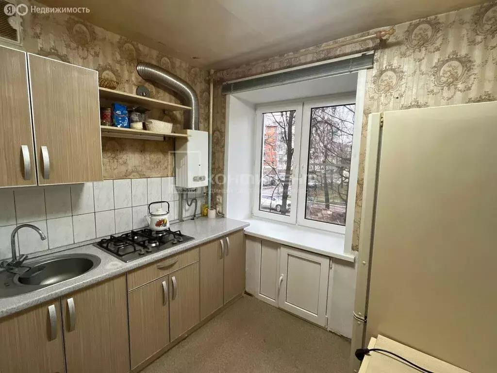 2-комнатная квартира: Ковров, улица Зои Космодемьянской, 1/3 (40 м) - Фото 2