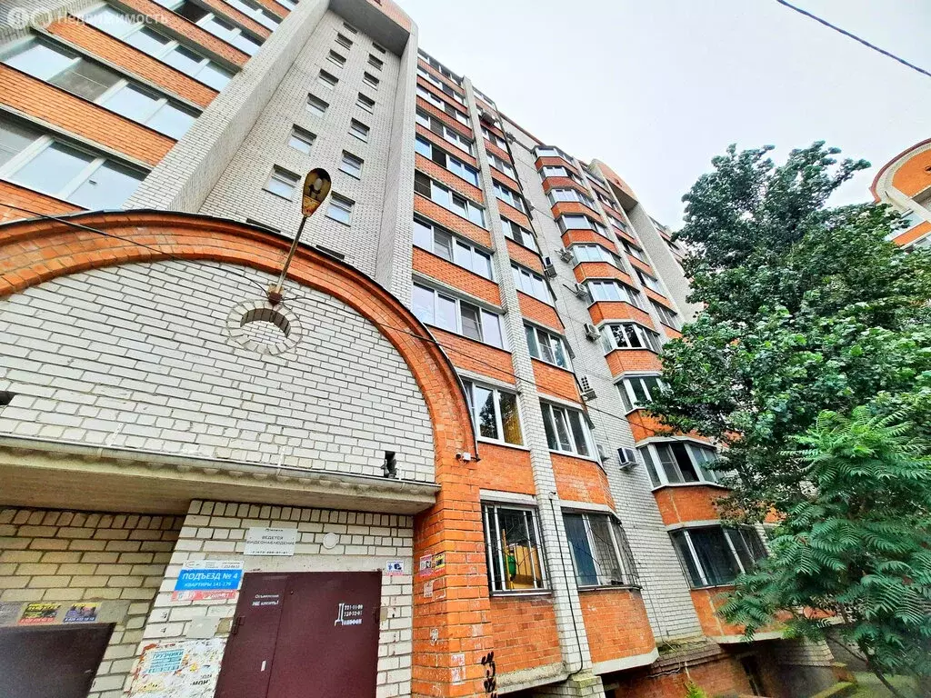 2-комнатная квартира: Воронеж, бульвар Победы, 51А (68 м) - Фото 1