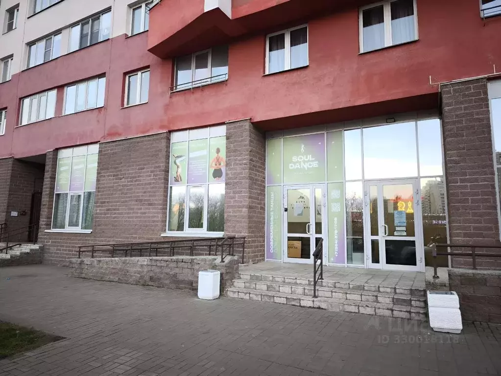 Помещение свободного назначения в Санкт-Петербург просп. Героев, 18 ... - Фото 1