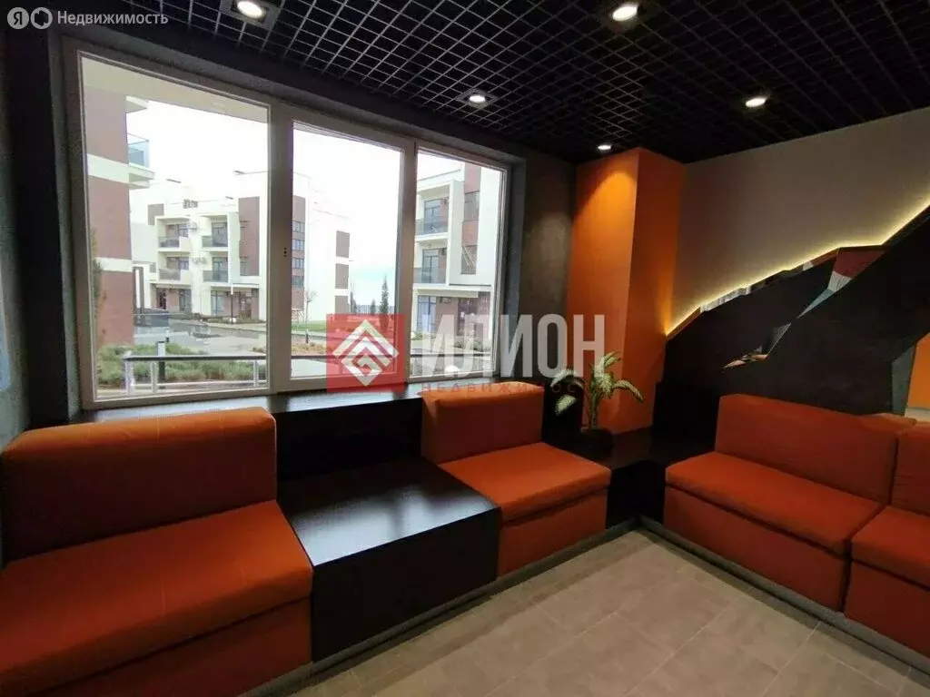 Квартира-студия: Судак, Набережная улица, 75 (45 м) - Фото 2