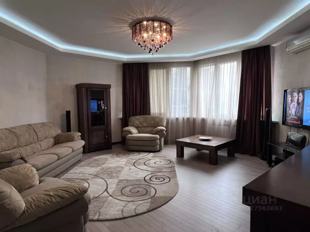 2-к кв. Ставропольский край, Пятигорск просп. Калинина, 2а (85.0 м) - Фото 1