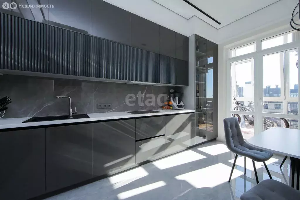 2-комнатная квартира: Калининград, Артиллерийская улица, 85Ак1 (52.38 ... - Фото 1