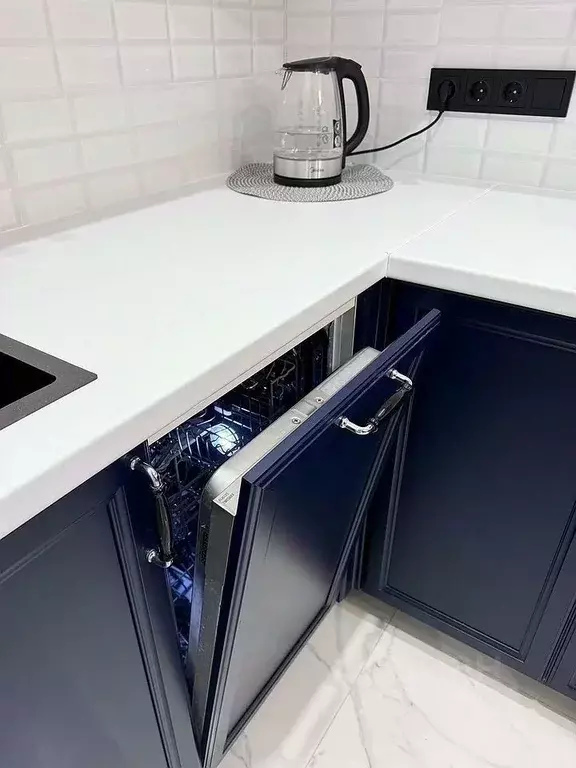 2-к кв. Москва Очаковское ш., 5к1 (32.0 м) - Фото 2