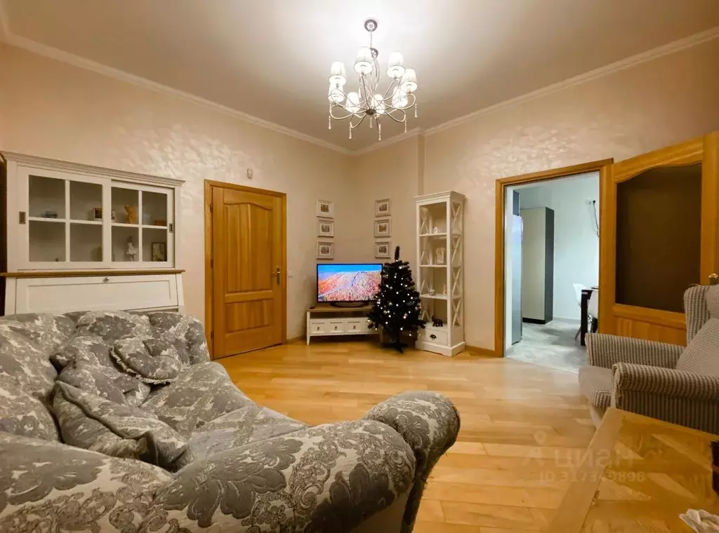 2-к кв. Калининградская область, Черняховск Заводская ул., 2 (90.0 м) - Фото 1