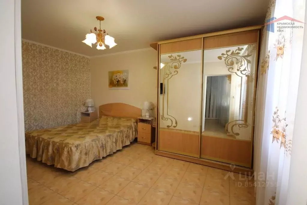5-к кв. Крым, Саки ул. Курортная, 33 (113.0 м) - Фото 0