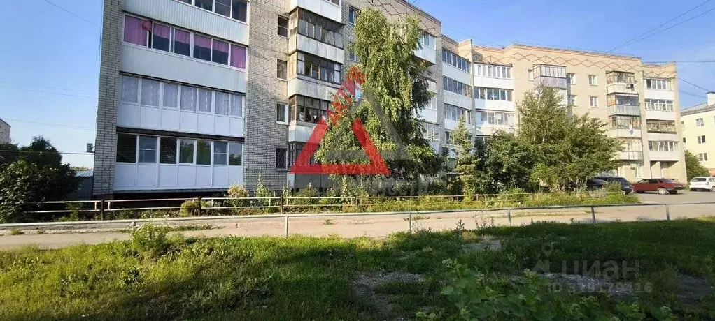 2-к кв. Свердловская область, Каменск-Уральский Октябрьский мкр, ул. ... - Фото 0