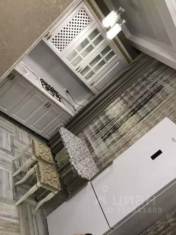 1-к кв. Кабардино-Балкария, Нальчик просп. Ленина, 18 (50.0 м) - Фото 1